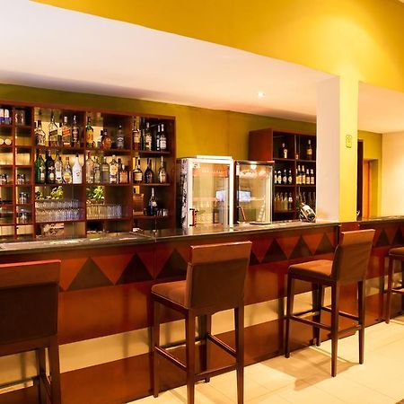 רוהנגרי Gorillas Volcanoes Hotel מראה חיצוני תמונה