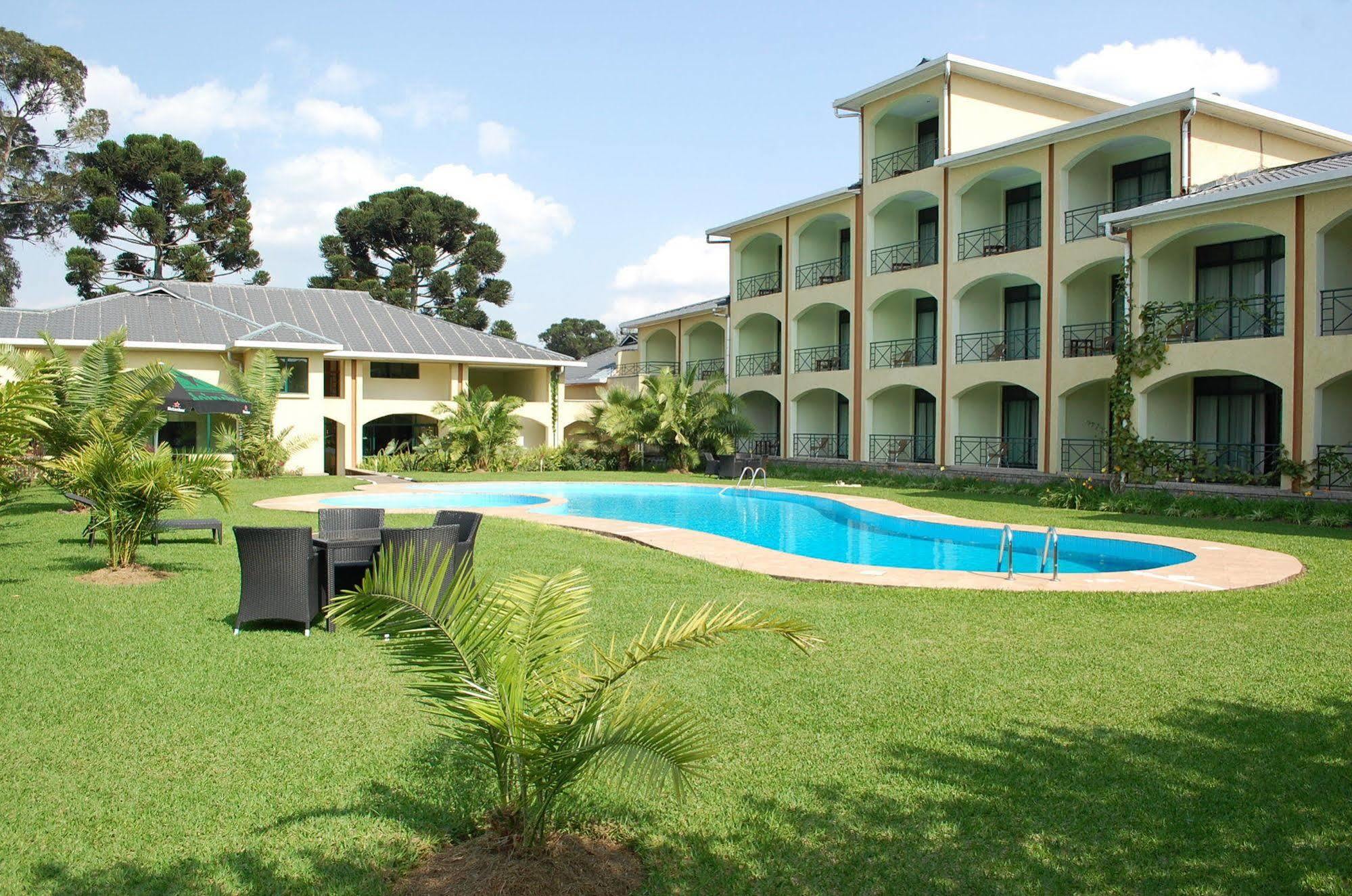 רוהנגרי Gorillas Volcanoes Hotel מראה חיצוני תמונה